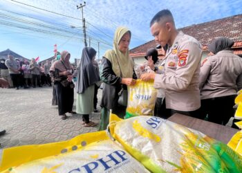Dimulai dari Kelurahan Dul, Polda Babel Gelar Gerakan Pangan Murah Selama Tiga Hari