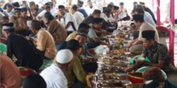 Ruwah Kubur Desa Keretak, 1.000 Dulang Meriahkan Tradisi Kearifan Lokal