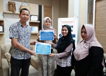 Dari Beasiswa Pemali Boarding School hingga Bangku Kuliah