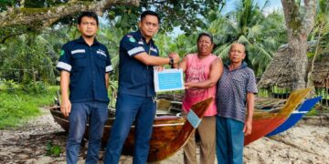 Tingkatkan Produktivitas Hasil Tangkapan Nelayan, PT Timah Serahkan Bantuan untuk Kelompok Samudera Pesisir 
