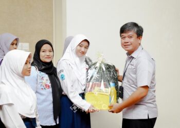 Beasiswa Pendidikan Hingga UMKM, PT Timah Hadirkan Manfaat Nyata bagi Masyarakat di Wilayah Operasional