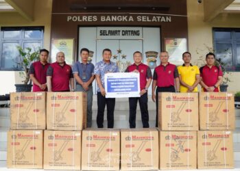 Bantuan Mesin Tanam Jagung PT Timah Diserahkan ke Polres Bangka Selatan