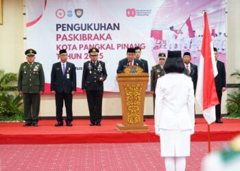 Pengukuhan Paskibraka Pangkalpinang 2025, Ini Pesan Pj Wako Unu