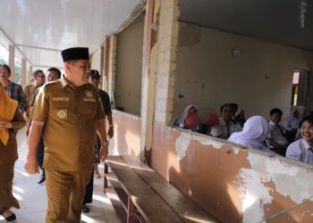 Hidayat Arsani: Uang Rakyat Kembali ke Rakyat, Sekolah Harus Terus Diperbaiki