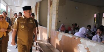 Hidayat Arsani: Uang Rakyat Kembali ke Rakyat, Sekolah Harus Terus Diperbaiki