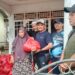 Dari Tambang untuk Masyarakat, PT TIMAH Tbk Bersama Mitra Salurkan Bantuan Sembako di Dusun Tanjung Rata