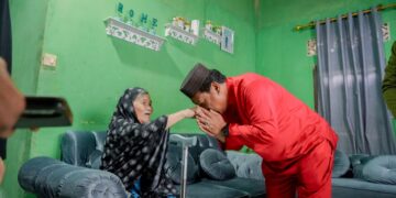 Pemkot Pangkalpinang Salurkan 37 Alat Bantu bagi Lansia, Prof Udin Antarkan Langsung