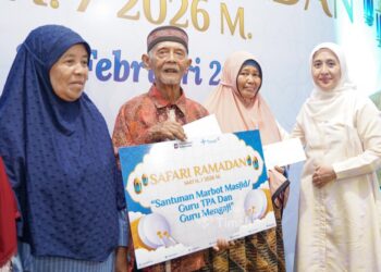 PT Timah Berbagi Kebahagiaan dengan Guru Ngaji dan Marbot Masjid
