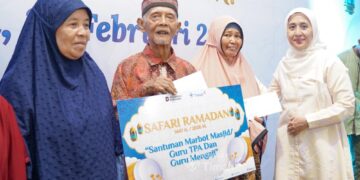 PT Timah Berbagi Kebahagiaan dengan Guru Ngaji dan Marbot Masjid