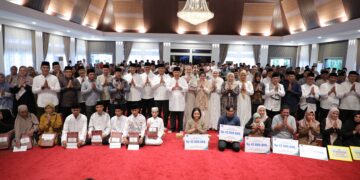 Mahligai Gubernur Jadi Titik Safari Ramadan 1447 H, Hidayat Arsani Salurkan Santunan dan Bansos