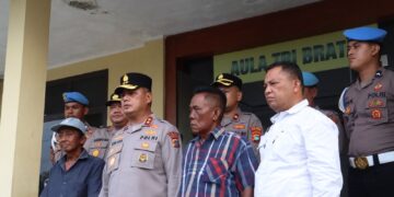 Dua Nelayan Belitung Temukan 42 Kg Sabu, Kapolda Babel Beri Penghargaan