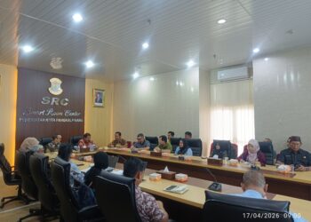 Wali Kota Pangkalpinang Bahas Pengelolaan Sampah Bersama KLHK