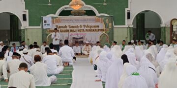293 Calon Jemaah Haji Pangkalpinang Dilepas Penuh Haru, Walikota Tekankan Perjalanan Hati Menuju Tanah Suci