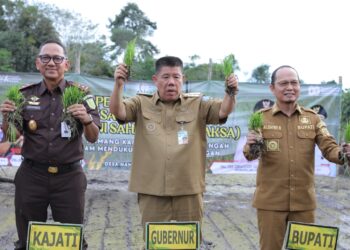 Namang Jadi Percontohan, Gubernur Hidayat Arsani Dorong Desa Mandiri Pangan