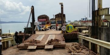 Di Balik Lumpuhnya Pelabuhan Sadai, Foto Dugaan Bongkar Muat Sawit Picu Pertanyaan
