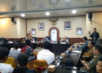 DPRD Babel Terima Audensi Nelayan Bahas Aktivitas Tambang Laut Desa Tanjung Niur