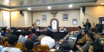 DPRD Babel Terima Audensi Nelayan Bahas Aktivitas Tambang Laut Desa Tanjung Niur