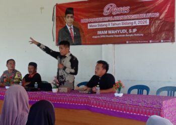 Warga Nibung Curhat ke Anggota DPRD Babel, Pemotongan Gaji hingga Air PAM Dikeluhkan