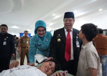 Hidayat Arsani Buka Bakti Sosial dan Khitanan Massal TP PKK Babel