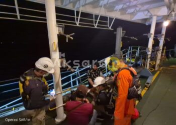 Melintas di Perairan Belitung, WN Filipina Tujuan Maroko Berakhir Dievakuasi Tim SAR