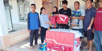 Respons Cepat Musibah Kebakaran Teladan, Gubernur Hidayat Arsani Utus Rina Tarol Salurkan Bantuan