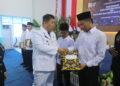 1.806 Warga Binaan Babel Dapat Pengurangan Masa Pidana, Gubernur Hidayat Serahkan Remisi
