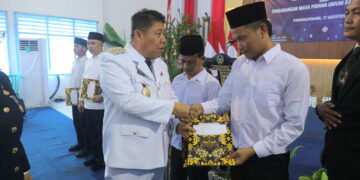 1.806 Warga Binaan Babel Dapat Pengurangan Masa Pidana, Gubernur Hidayat Serahkan Remisi
