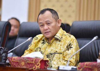 Bahlil Minta Fraksi Golkar Lebih ‘Nendang’ hingga Sentil Bambang Pati Jaya, Begini Respon Sekjen Sarmuji