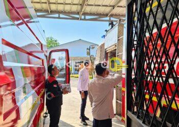 Pasokan PAM Terhenti Sepekan, PT TIMAH Salurkan Air Bersih ke SMKN 4 Pangkalpinang