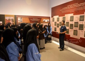 Kapal Isap Jadi Koleksi yang Memikat Siswa Teknik Alat Berat di Museum Timah
