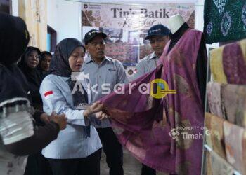 Perkuat Ekonomi Kreatif, PT TIMAH Dampingi Perajin Rumah Batik Kundur
