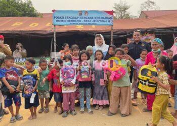 Dua Hari Setelah Bantuan Awal, Dinda Rembulan Datang Langsung ke Pengungsian Serdang